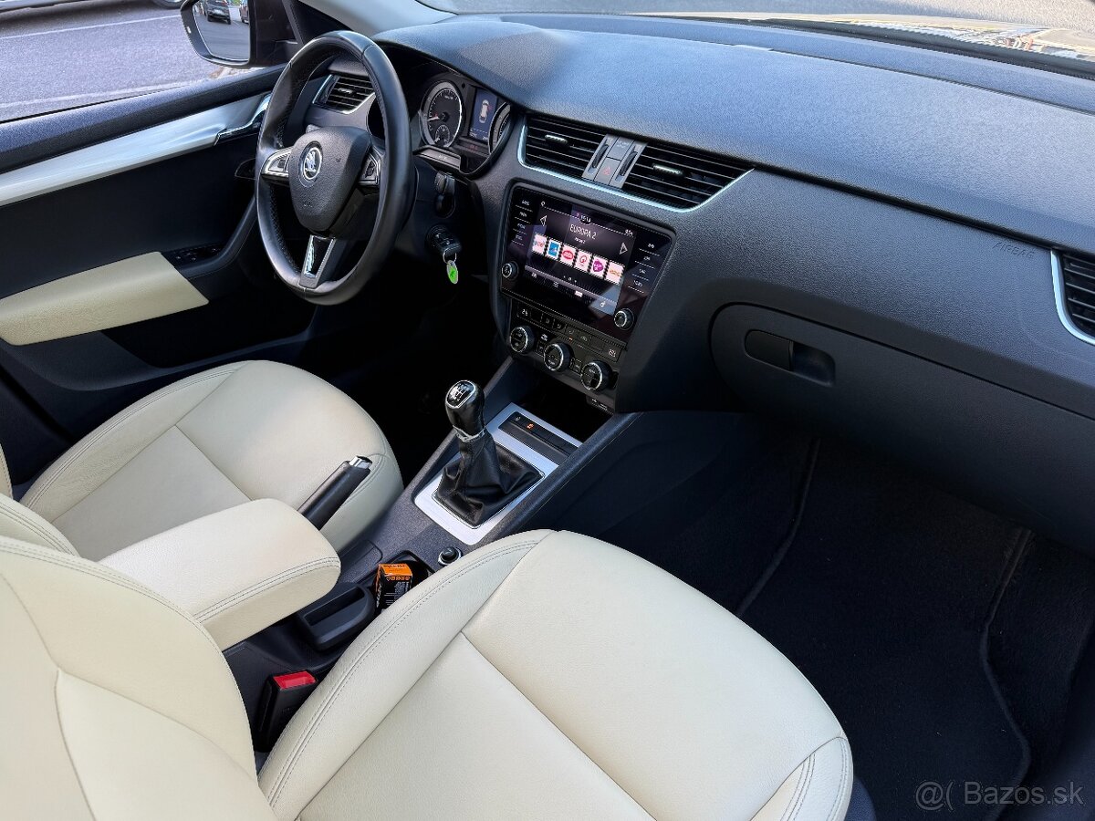 Škoda Octavia Combi 1.4 TSI G-Tec Style - 18