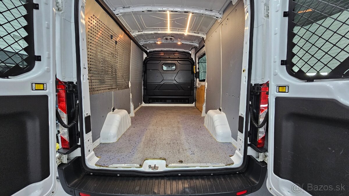 Ford Transit 2.0 TDCi Ambiente L3H2 T330 FWD 2018 - 18