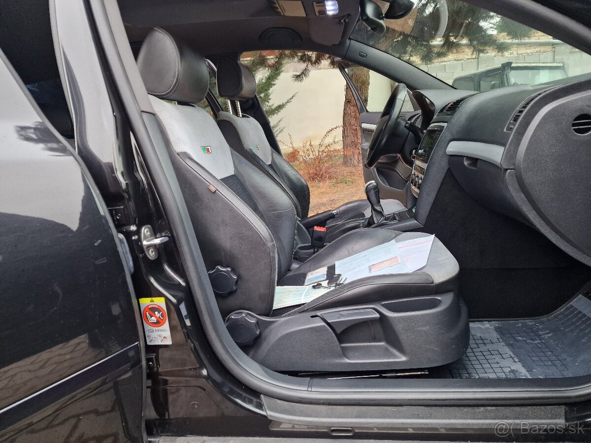 Škoda Octavia Combi II 2.0 TDI RS 170k M6 (diesel) - 18