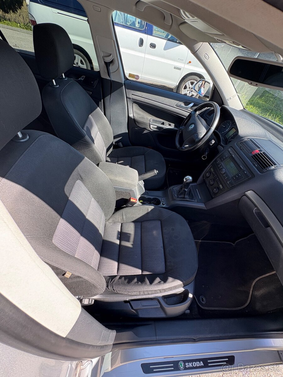 Škoda Octavia - 18