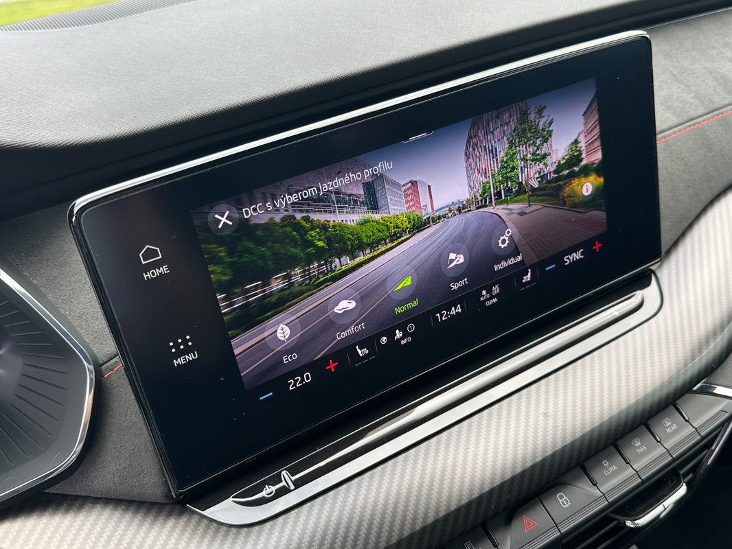 Škoda Octavia Combi RS 2.0 TDi DSG 4x4 WEBASTO. VIRTUAL - 18