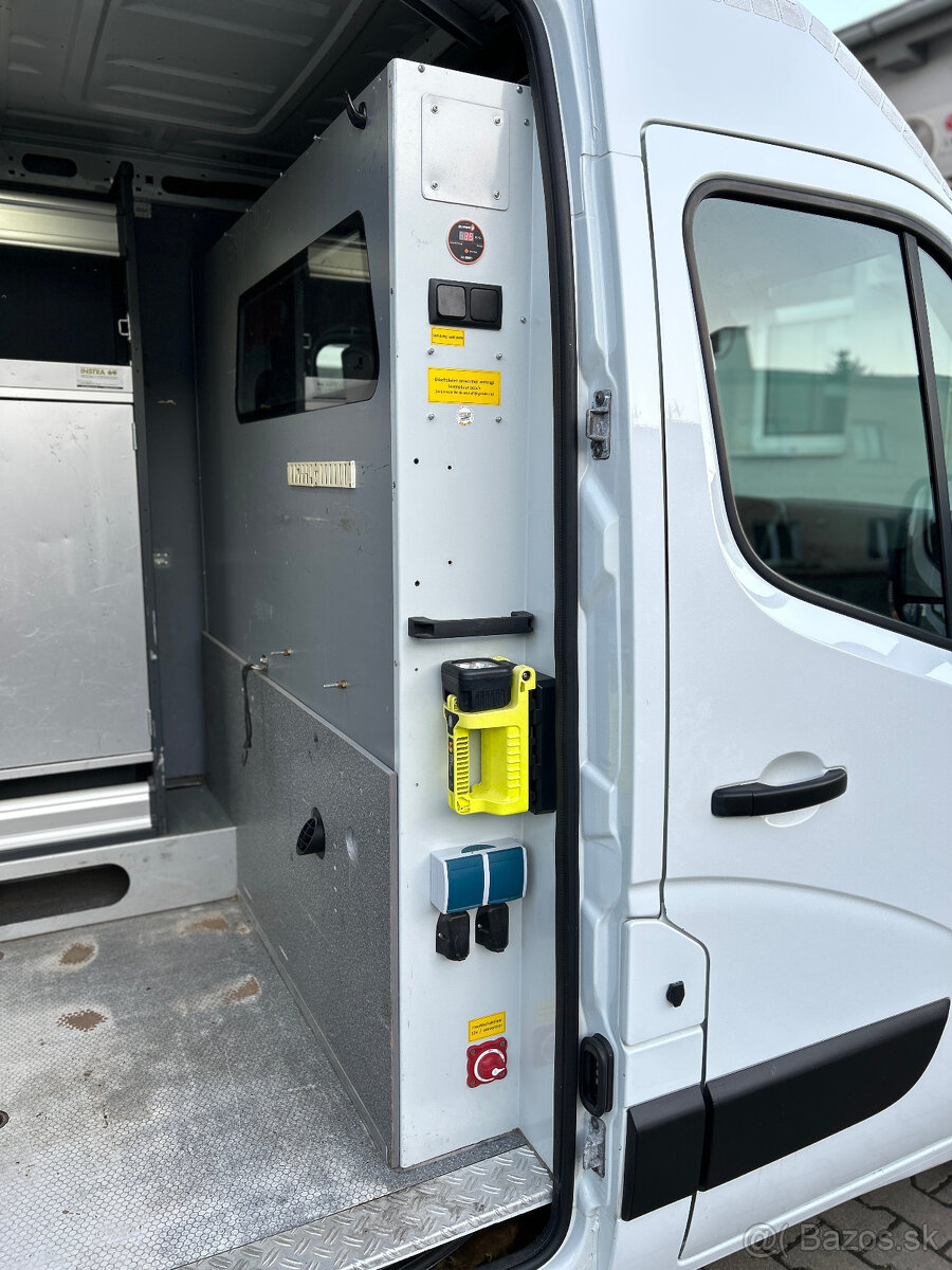 Renault Master L2H2 - exkluzívna pojazdná dielňa BOTT, DPH - 18