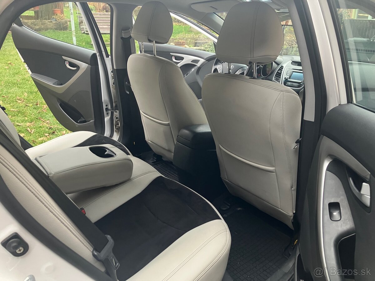 Hyundai kupený v SR, len 55 300km, Top stav. - 18