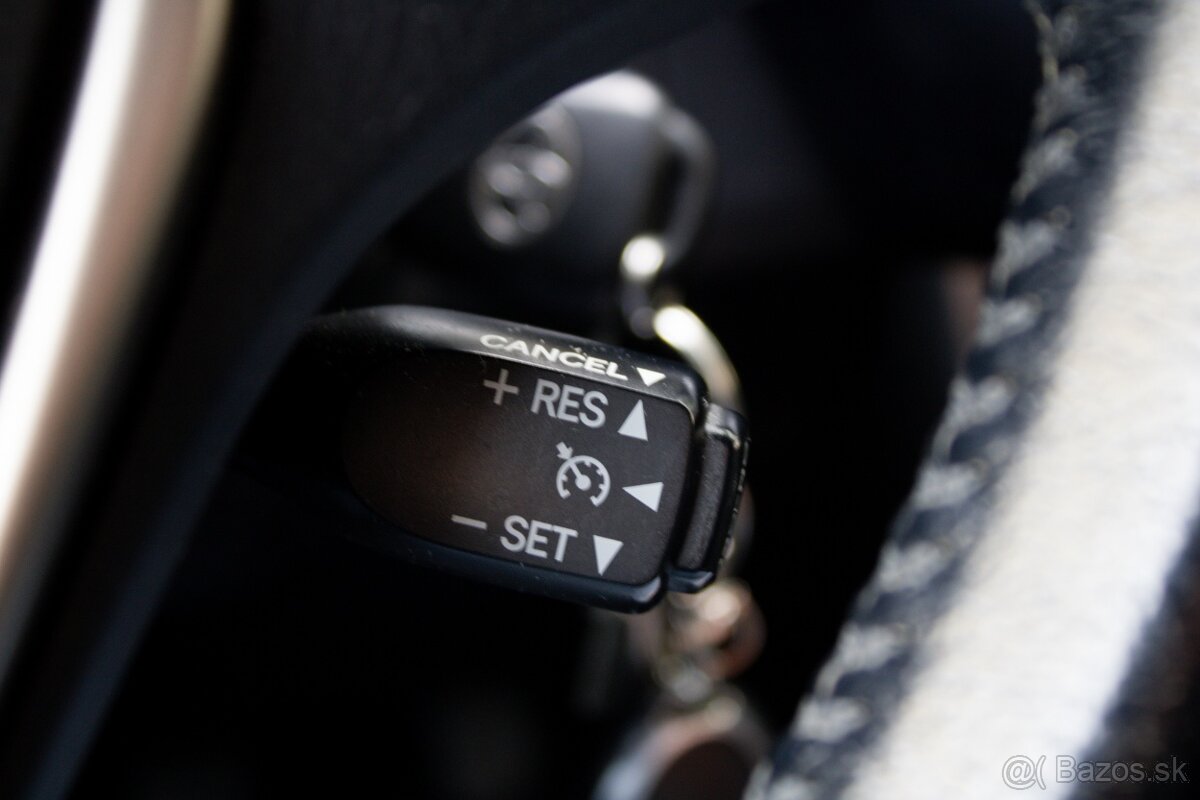 Toyota RAV4 2.0 111kw MT/6 4x4 2013 / Kúpené na Slovensku - 18