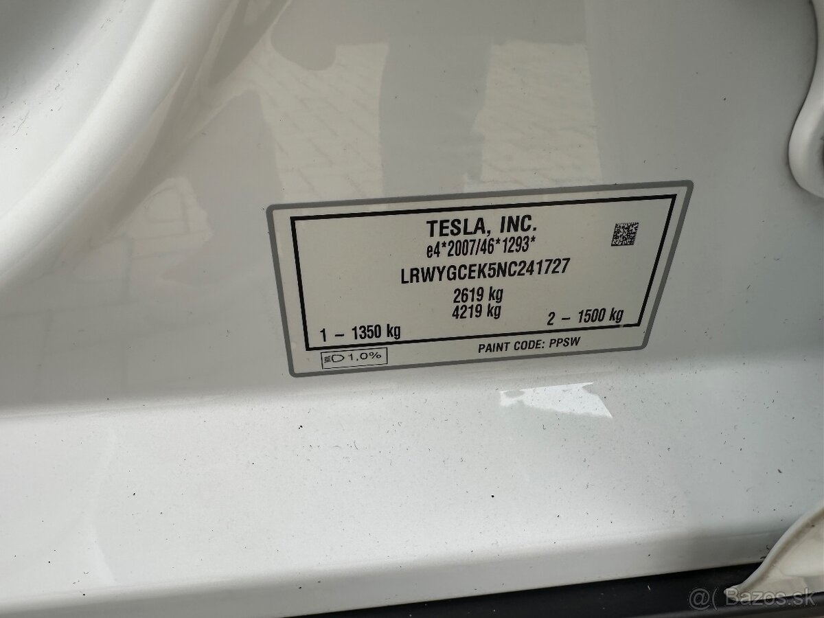 Tesla Model Y 75kWh Long Range AWD - 18