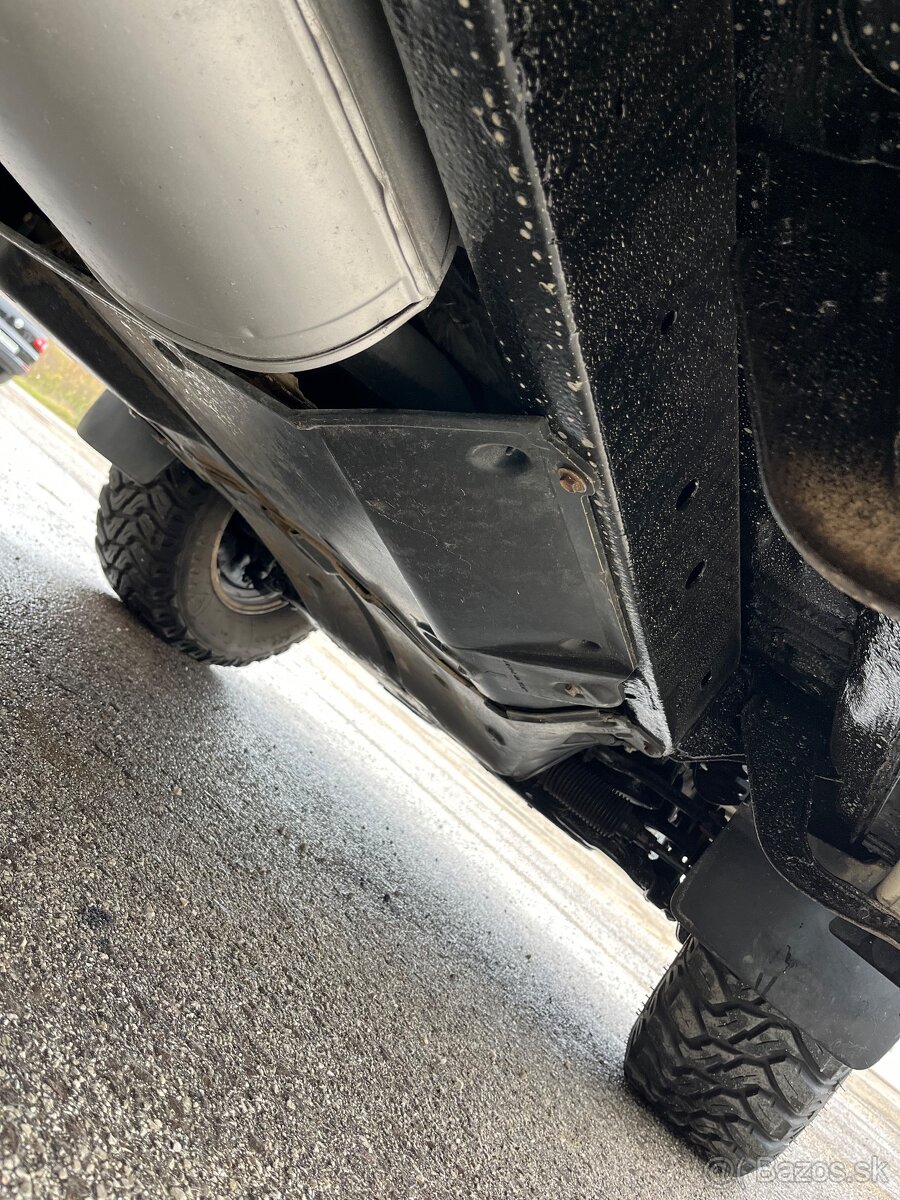 Toyota Landcruiser 90 3.0 92kW = 4x4, Bez korozie = - 18