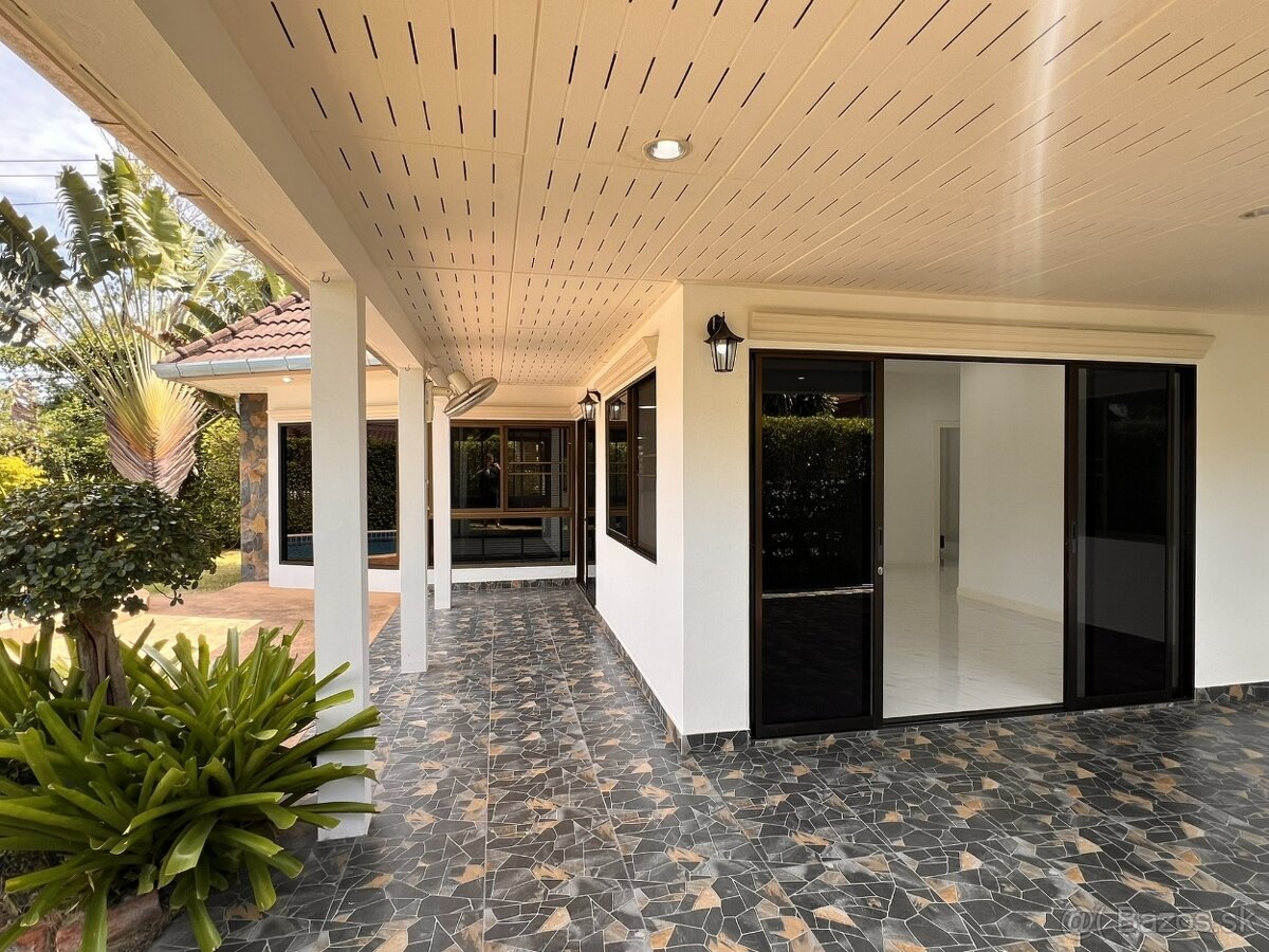 ÚTULNÁ 3 SPÁLŇOVÁ VILA S BAZÉNOM K NASŤAHOVANIU - PATTAYA - 18