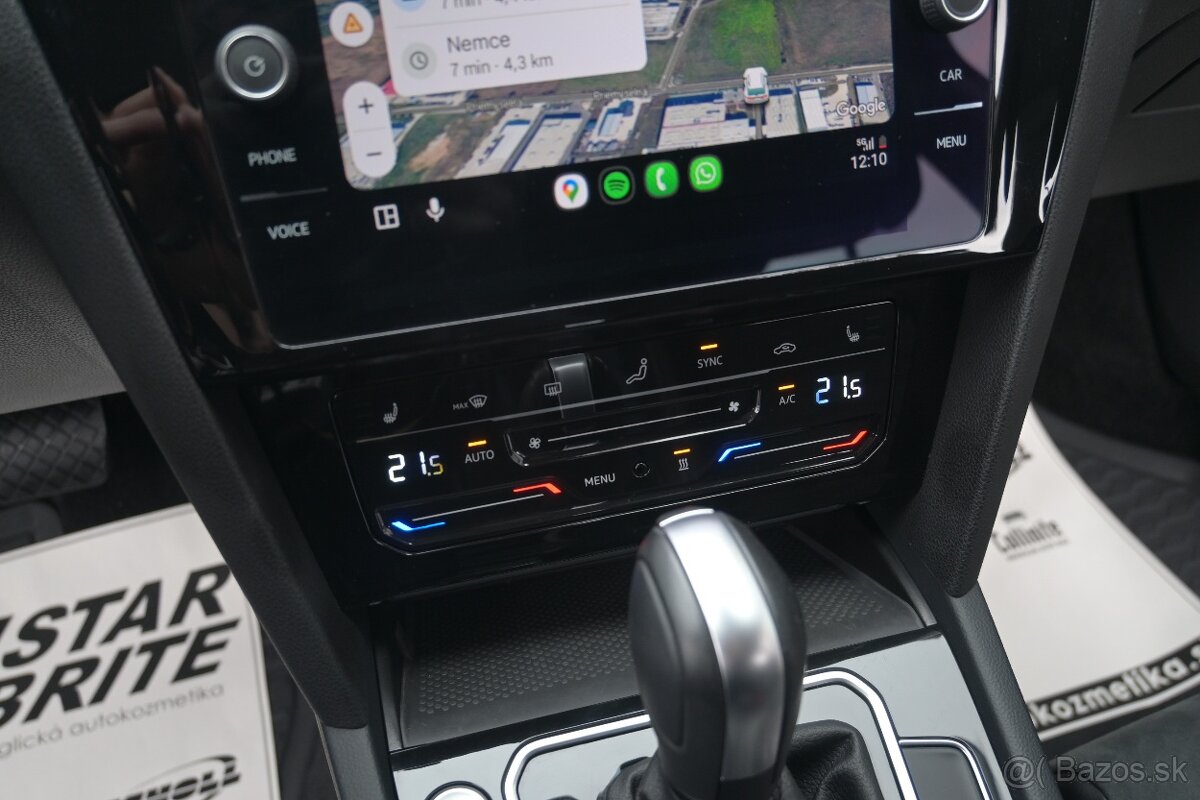 Volkswagen Passat Variant 2.0 TDI Elegance 4Motion DSG - 18