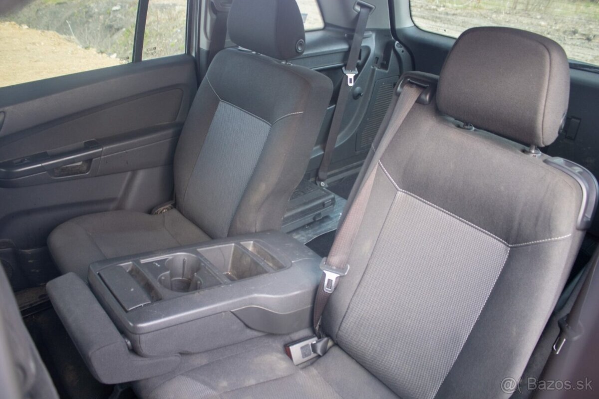 Opel Zafira 1.9 DT 88kW M6 - 18
