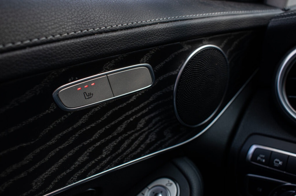 Mercedes-Benz GLC SUV 350 e 4MATIC A/T - 18