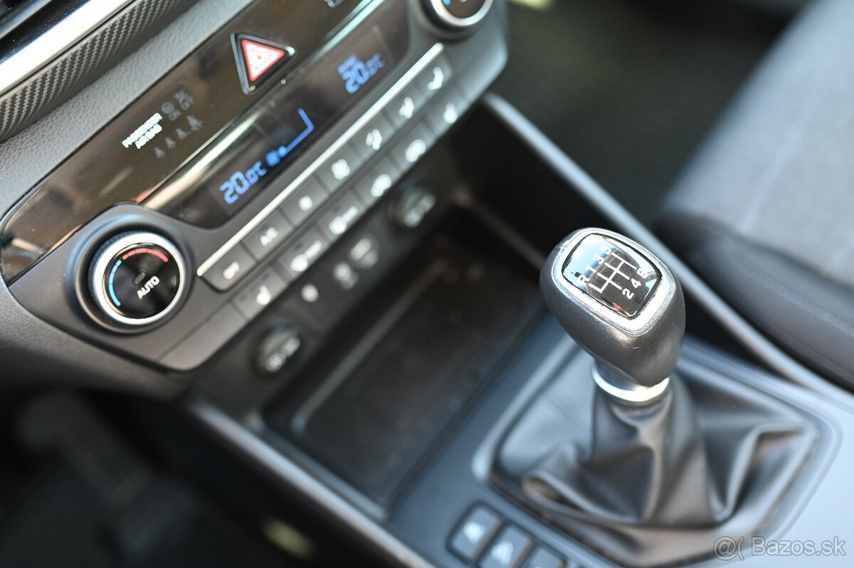 Hyundai Tucson 1,6 T-GDi 4x4 - 18