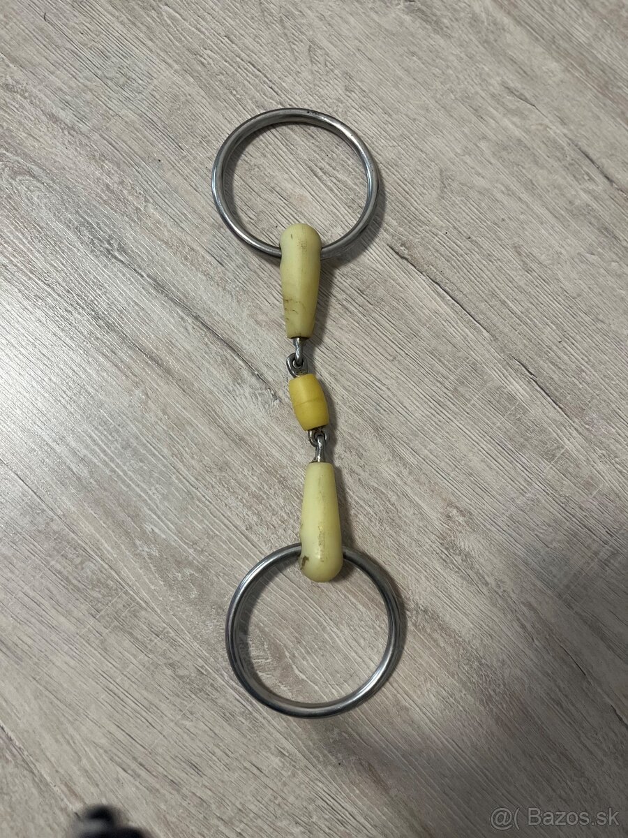 Mix veci uzdecky, gogue, podbrusnik, ohlavka - 18