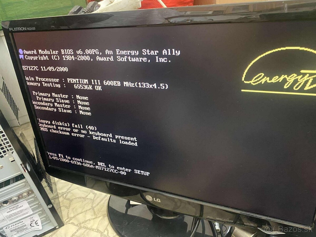 Predám pc retro z Windows xp - 18