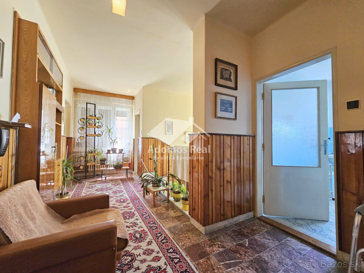 5-IZBOVÝ RODINNÝ DOM MICHALOVCE - 18