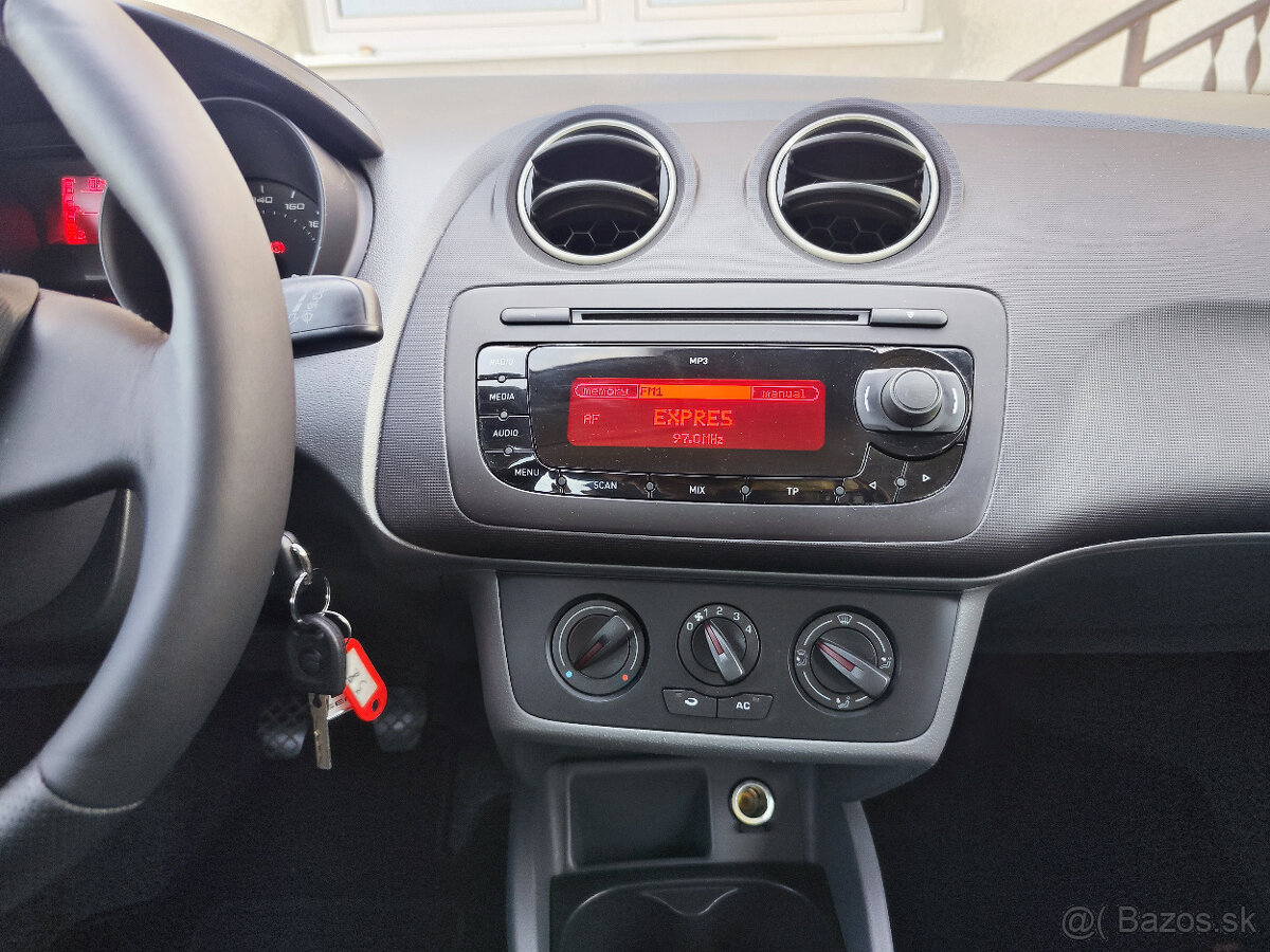 Seat Ibiza 1.4i 16V Reference - 18