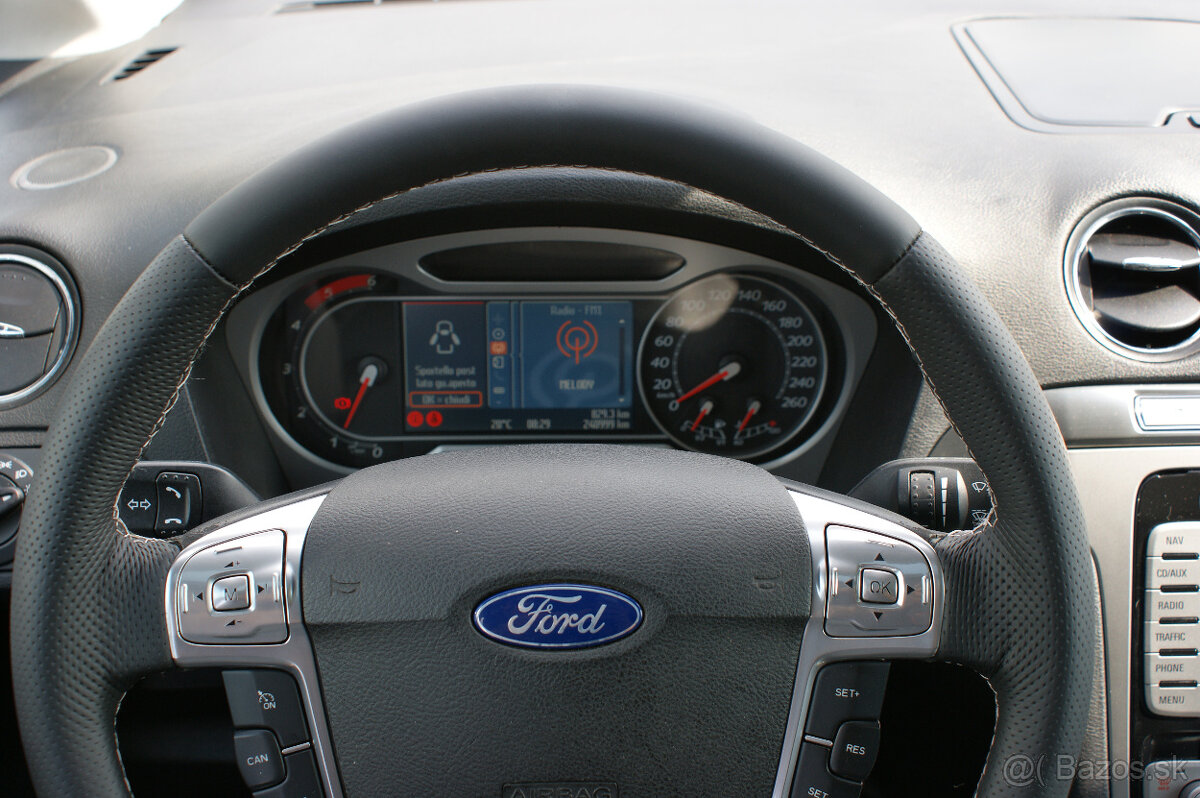 Ford Galaxy 2.2 TDCi Titanium - 18