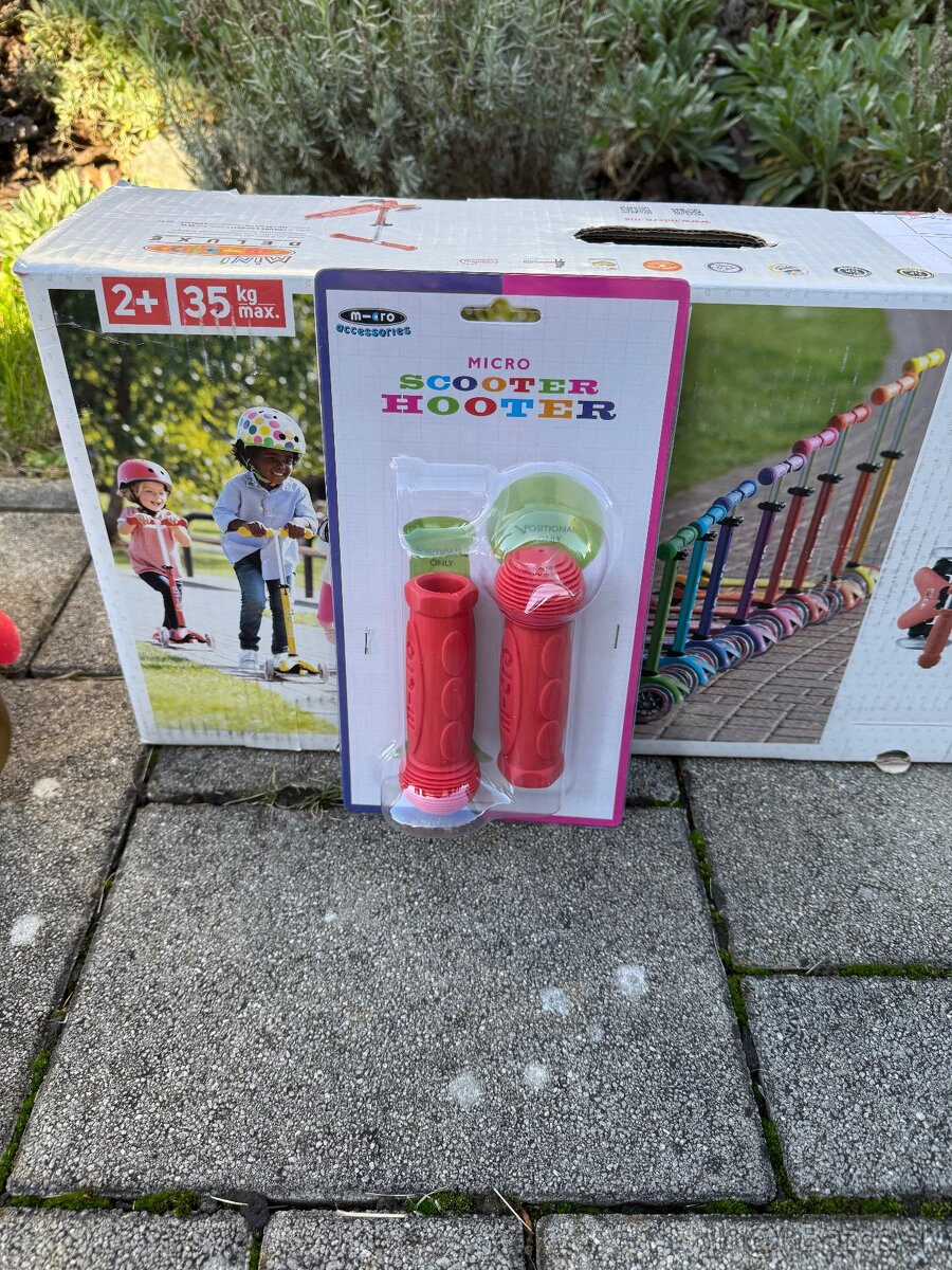 Kolobežka Mini Micro Deluxe červená, v 2r+ - 18