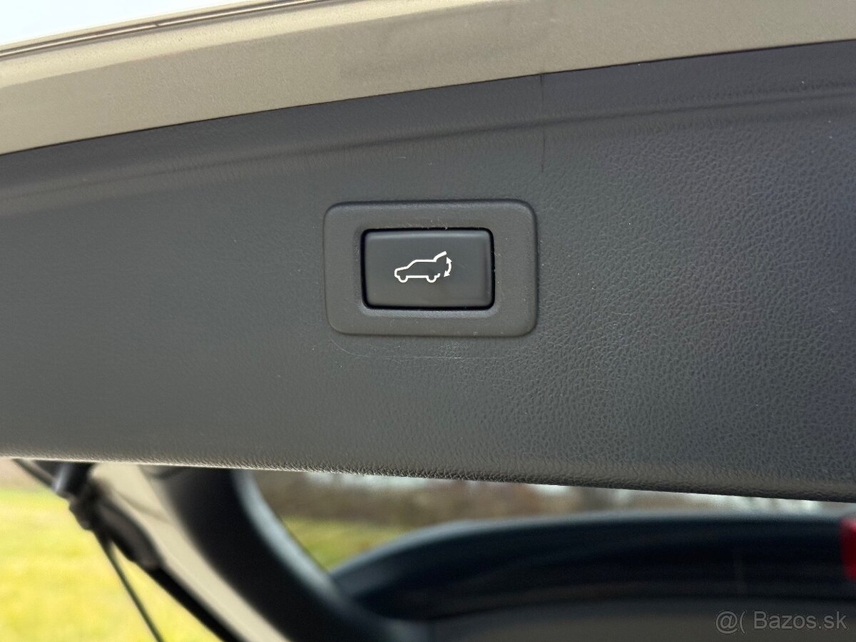 Subaru Legacy Outback 2,0 D 110 kW A/T 4x4 - 18