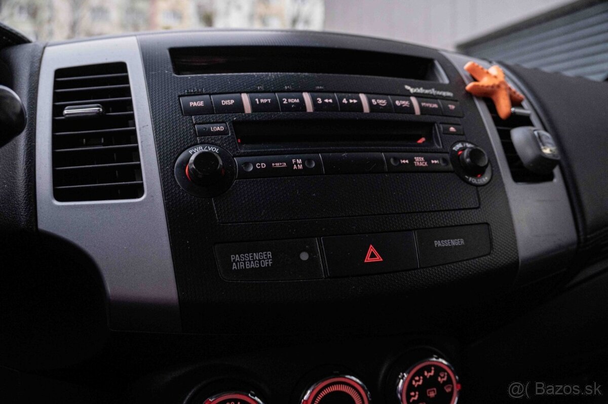 Mitsubishi Outlander 2.2 DI-D - 18