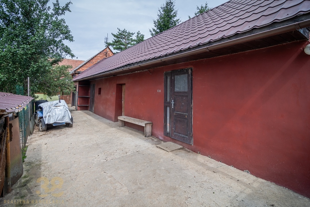 Predaj rodinného domu v obci Jánovce - 18
