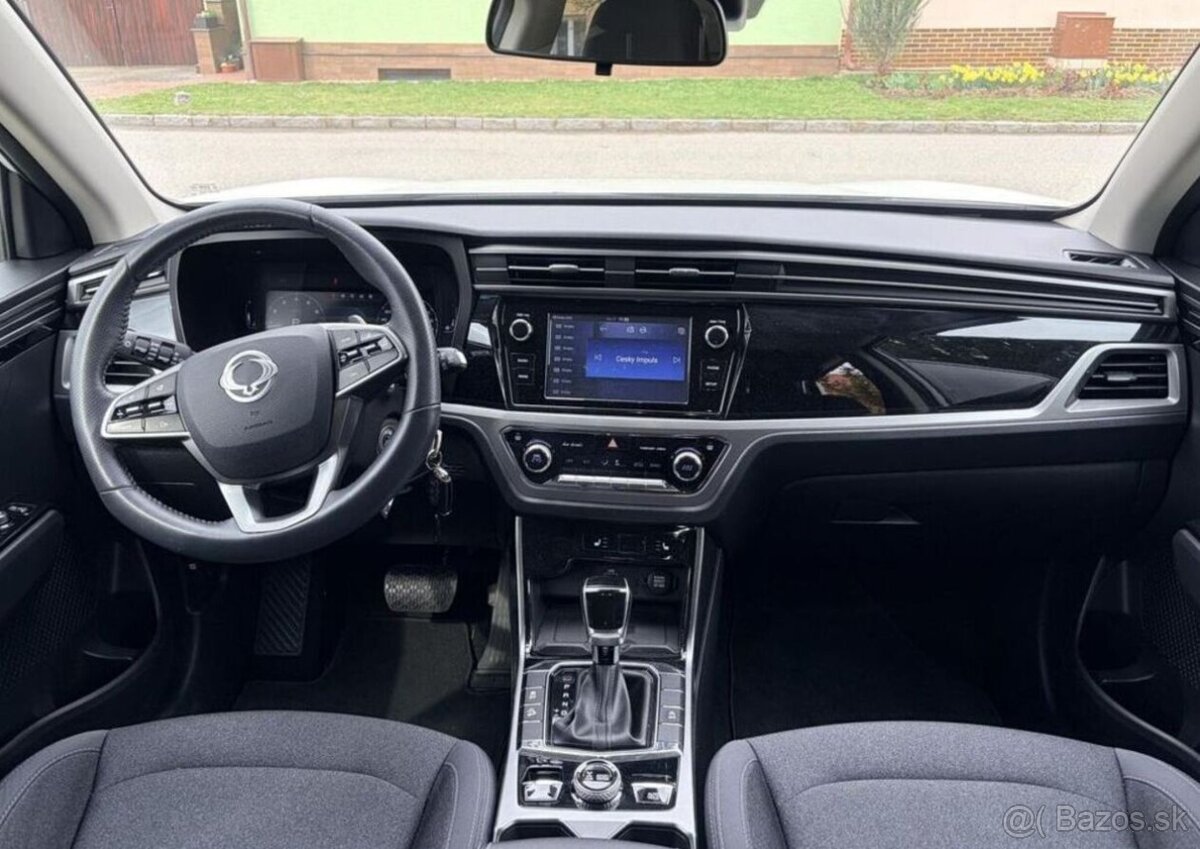 SsangYong Korando 1.5 T-GDI 4x4 A/T STYLE PLUS benzín - 18
