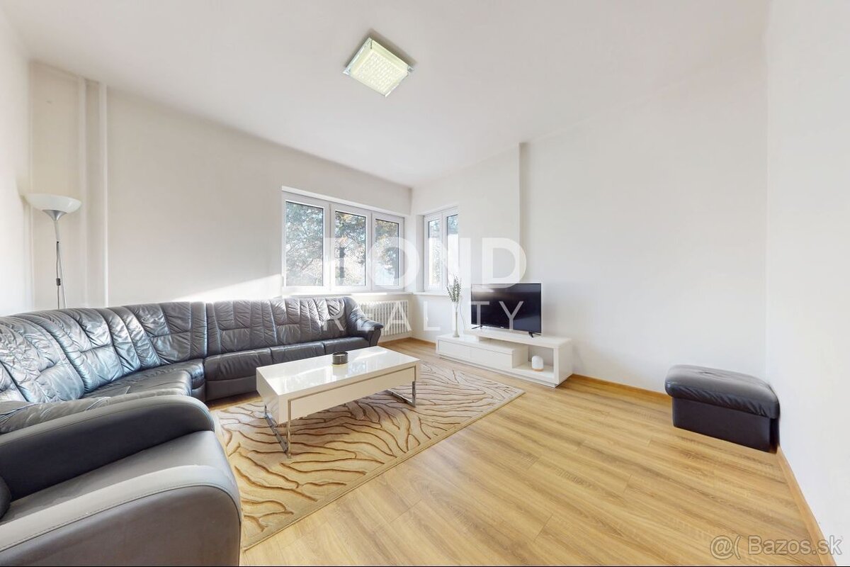 INVESTIČNÁ PRÍLEŽITOSŤ PRE DEVELOPEROV – rozľahlý pozemok 3 - 18