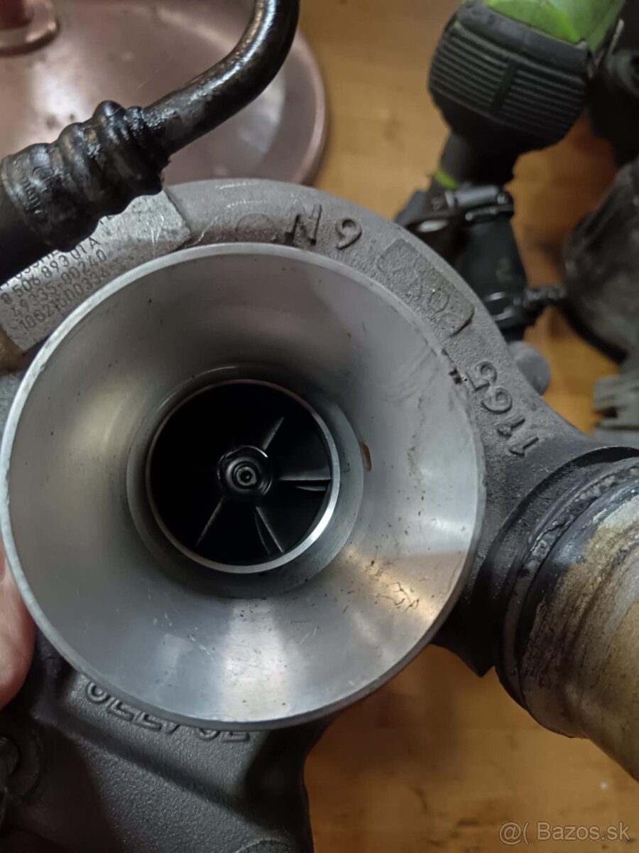 Predám bmw e91 320xd 130kw - 18