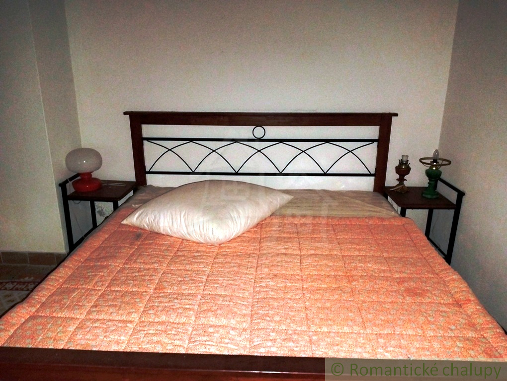 Chalupa na samote v Bielych Karpatoch na predaj - 18