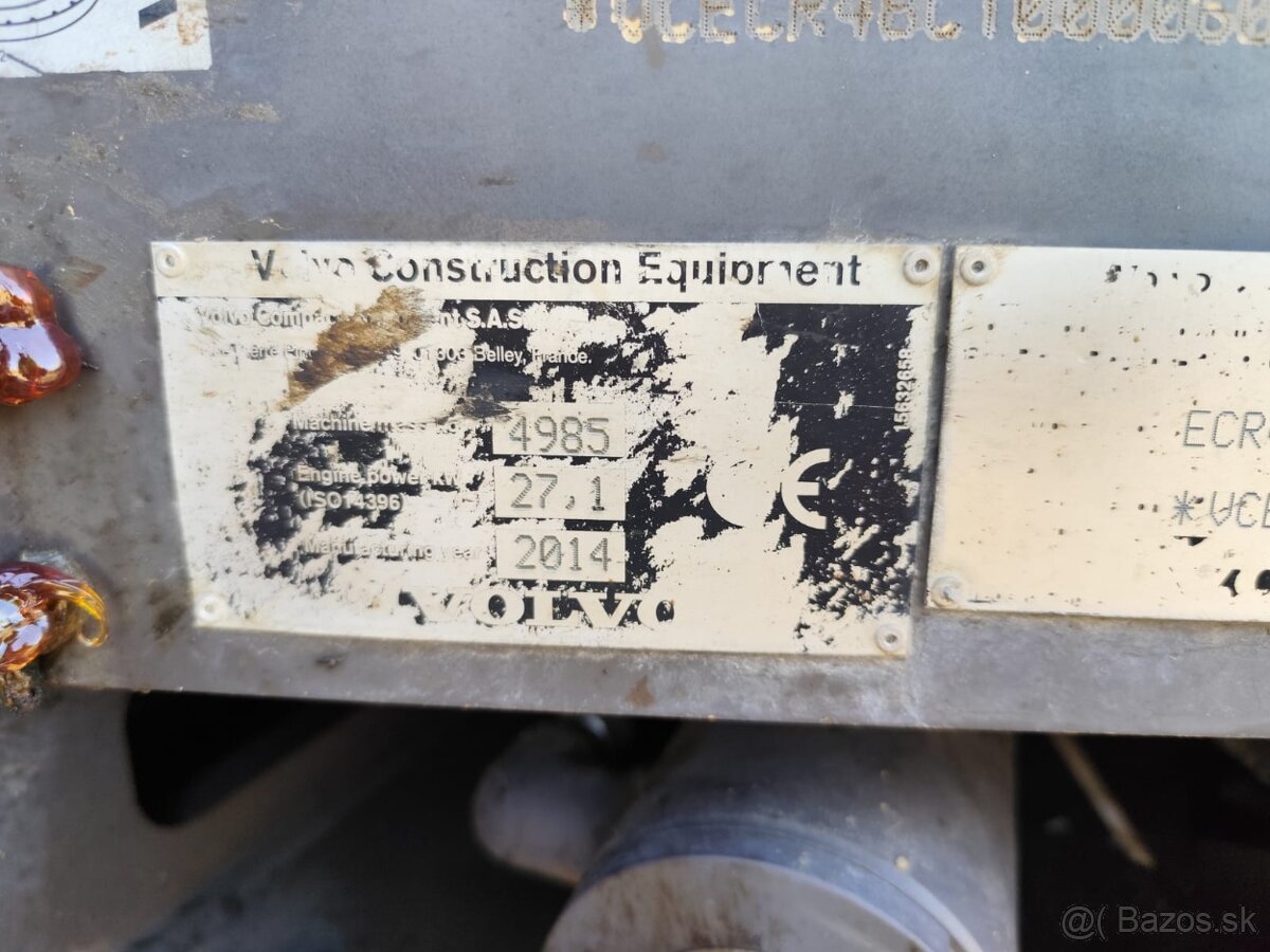 Báger Volvo, 5000kg, 3x lyžica. - 18