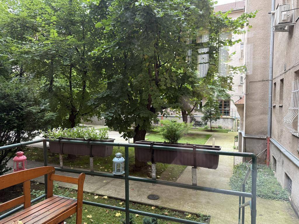 Novinka: Praktický byt v širšom centre. Mestská ul. Províziu - 18