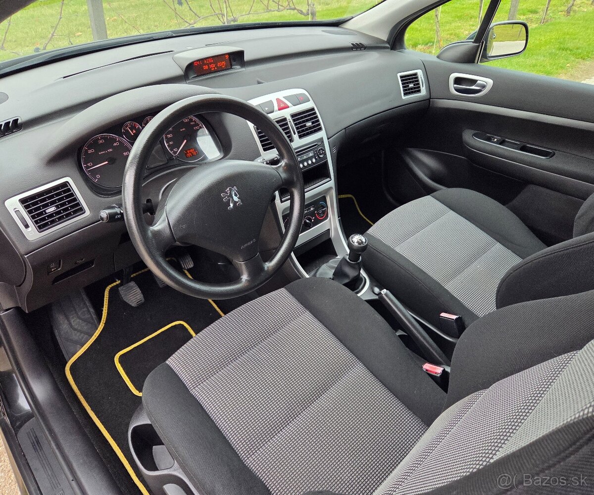 Peugeot 307 1.6 HDi 80KW/110 koní R.V.04/2007 - 18