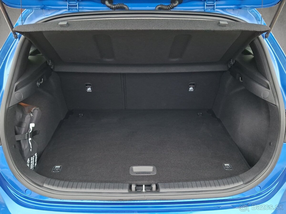 Kia CEED 1,5 T-GDi M6 SILVER PACK103kW/140k - 18