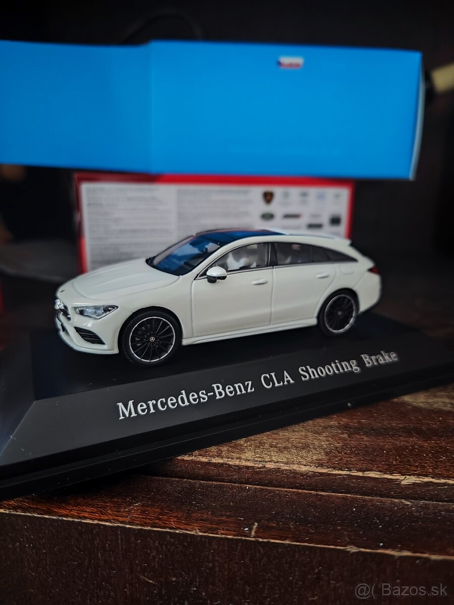 Mercedes Benz 1:43 časť 2 - 18