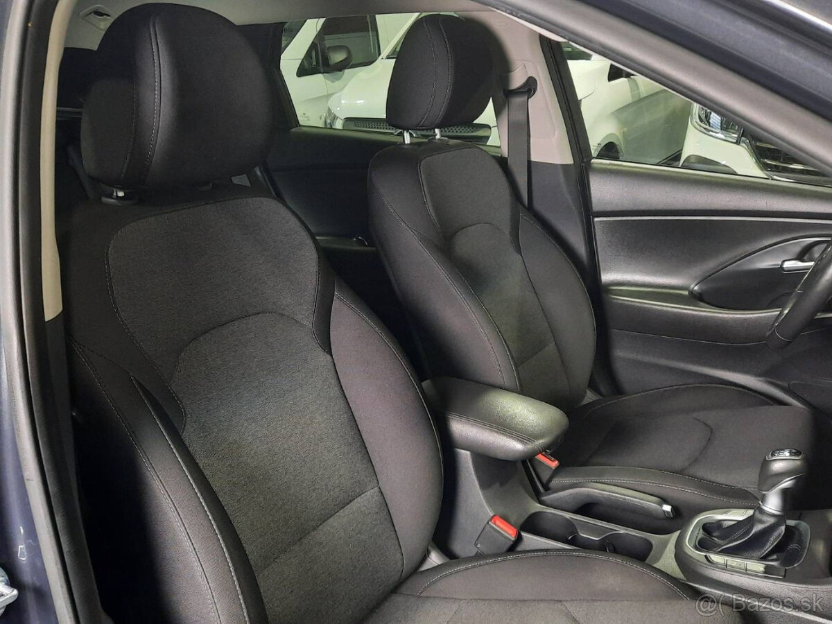 Hyundai i30 CW 1.6 CRDi Comfort - 18