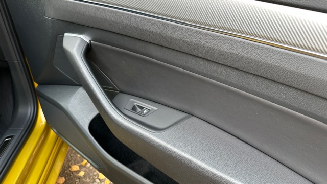 Volkswagen Arteon 2.0TDI R-Line Sedan. Matrix - 18