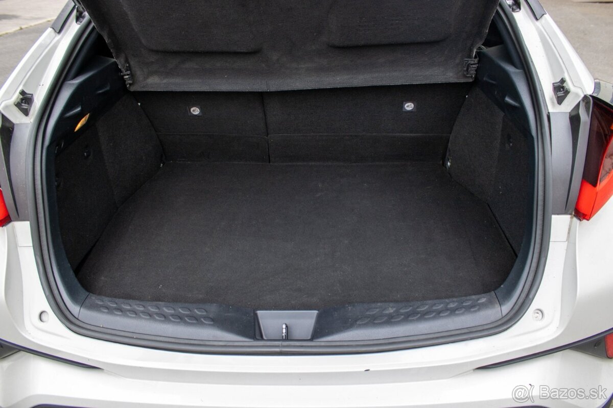 Toyota C-HR 2.0 Hybrid Dynamic Force Selection E-CVT - 18