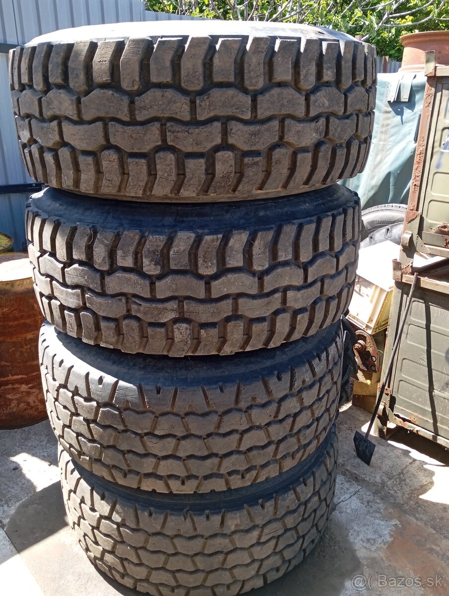 KOLESA BEZDUSOVE 22.5 TATRA LIAZ BSS - 18