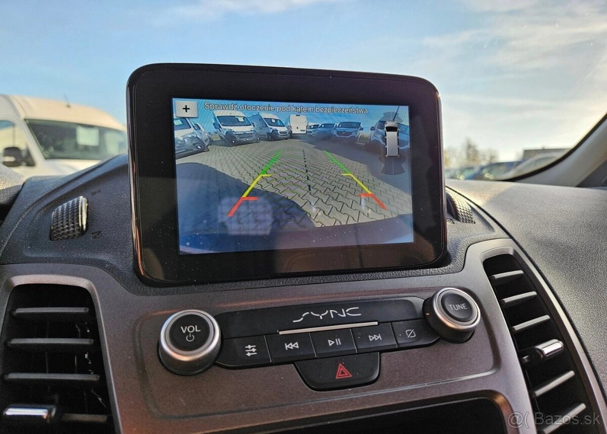 Ford Transit Connect Long 5 miestny 1.5 Tdci 120koni - 2020 - 18