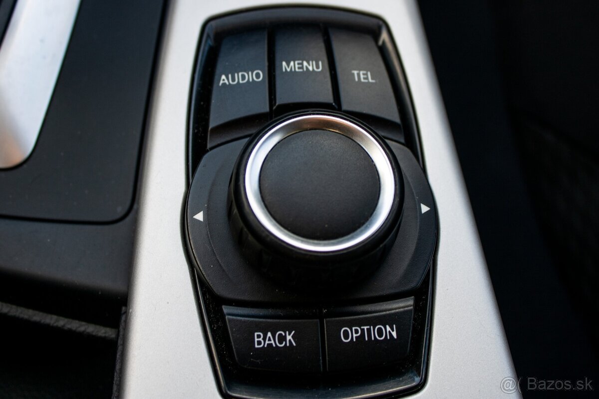 BMW 318d A/T (2014) - 18