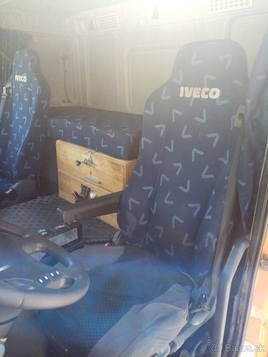 Iveco Stralis reťazový nosič kontajnerov - 18