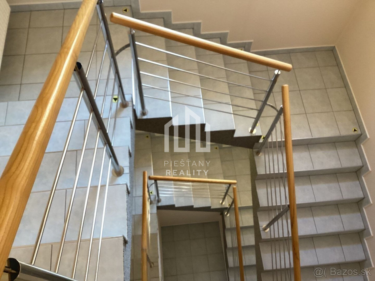 TOP PONUKA 7i RD vhodný aj ako sídlo firmy v exkluzívnej l - 18