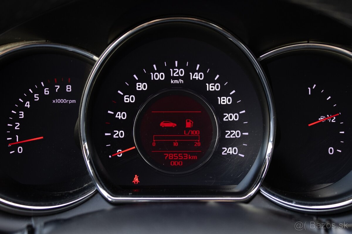 Kia Ceed 1.4GDi 74kw 2016 MT/6 - 18