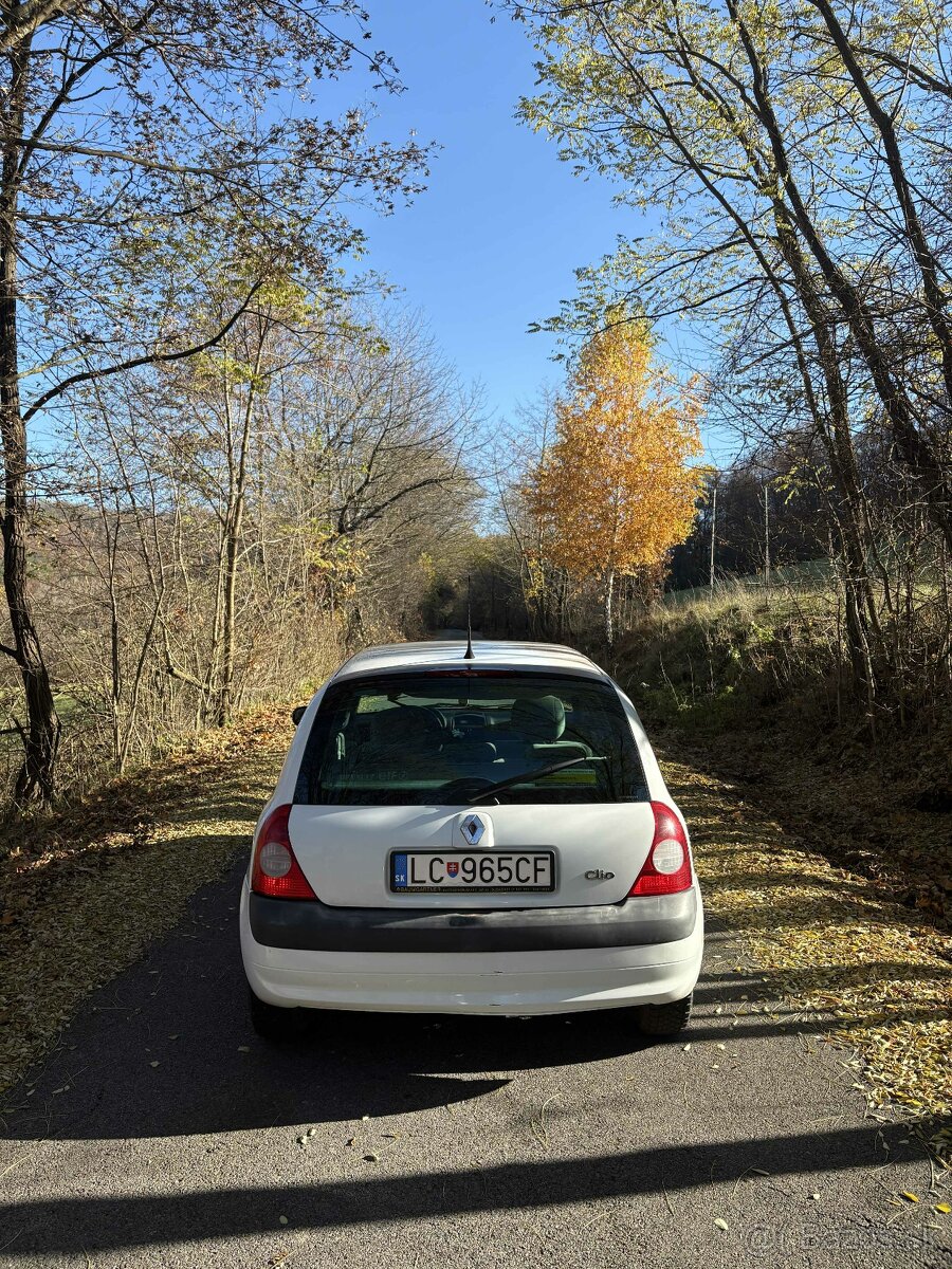 Renault Clio 1.4 16v - 18