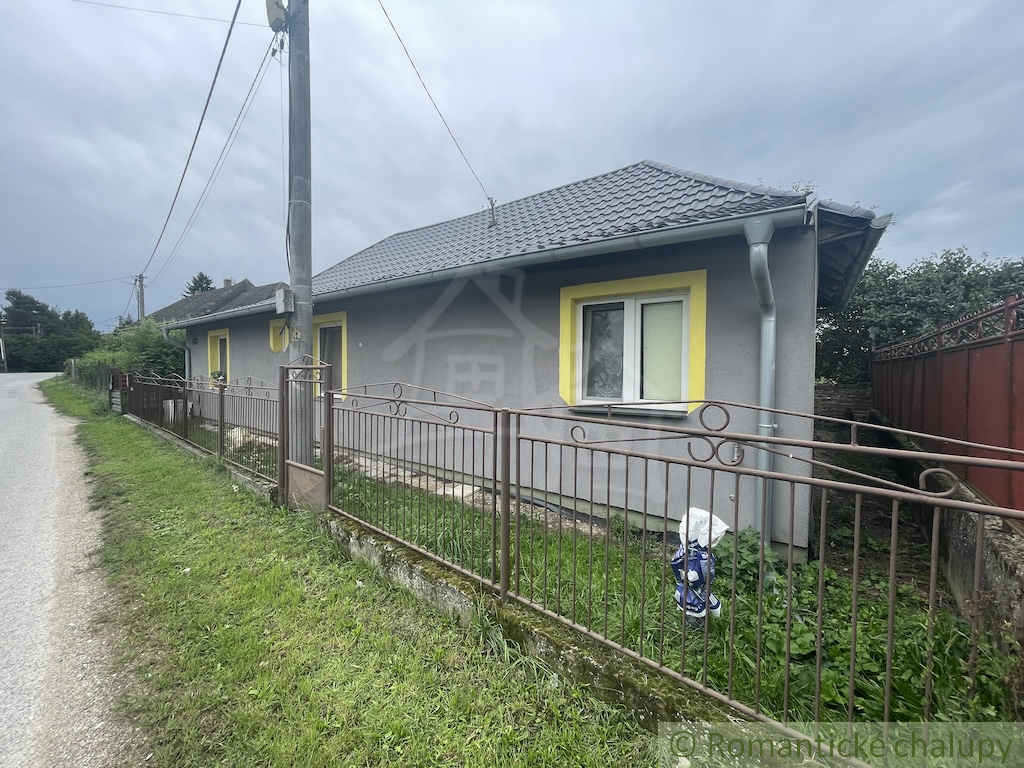 Rodinný dom s menším pozemkom v Seliciach - 18