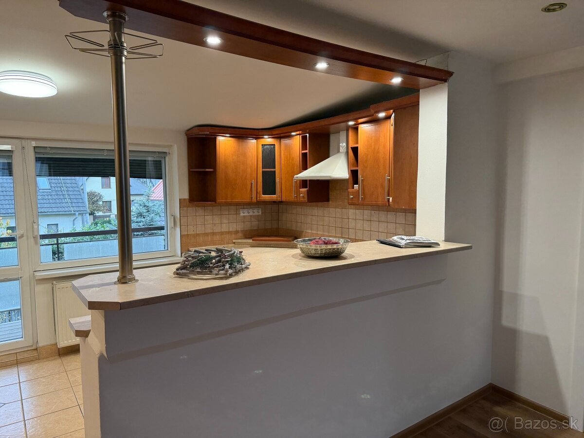 Krásny rodinný dom aj ako investícia - 18