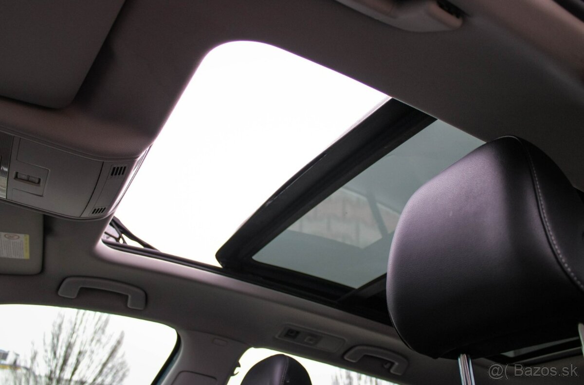 Volkswagen Golf Variant 2.0 TDI BMT 150k Highline - 18