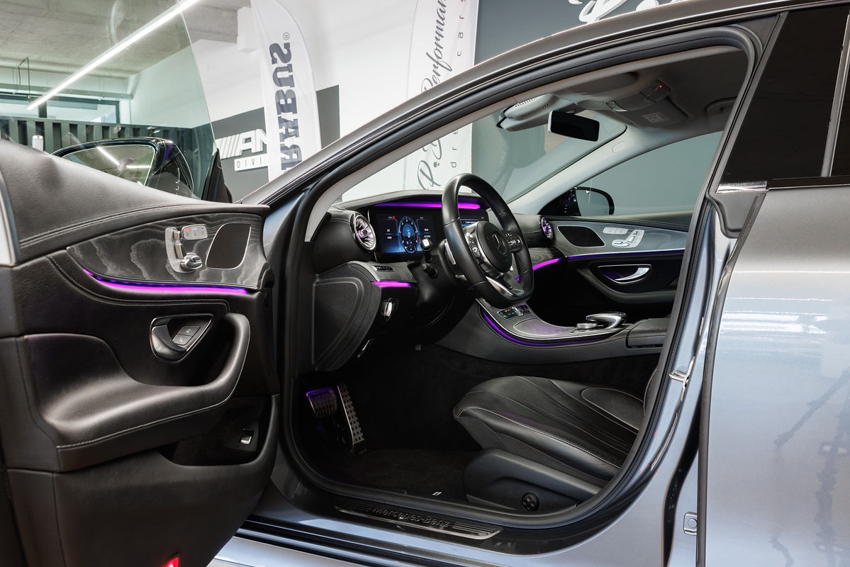 Mercedes-Benz CLS 350d 4Matic AMG Line - 18