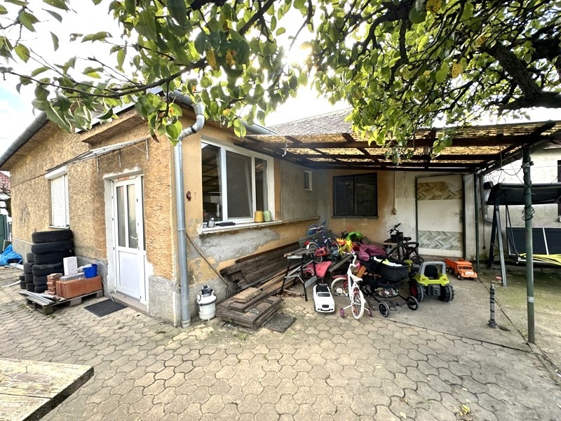 3 izbový rodinný dom 124 m2 pozemok 691 m2 v obci Šintava - 18