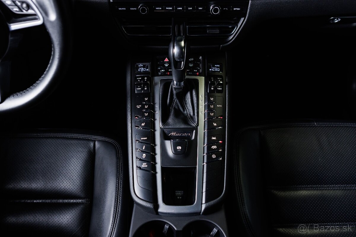 Porsche Macan GTS - 18