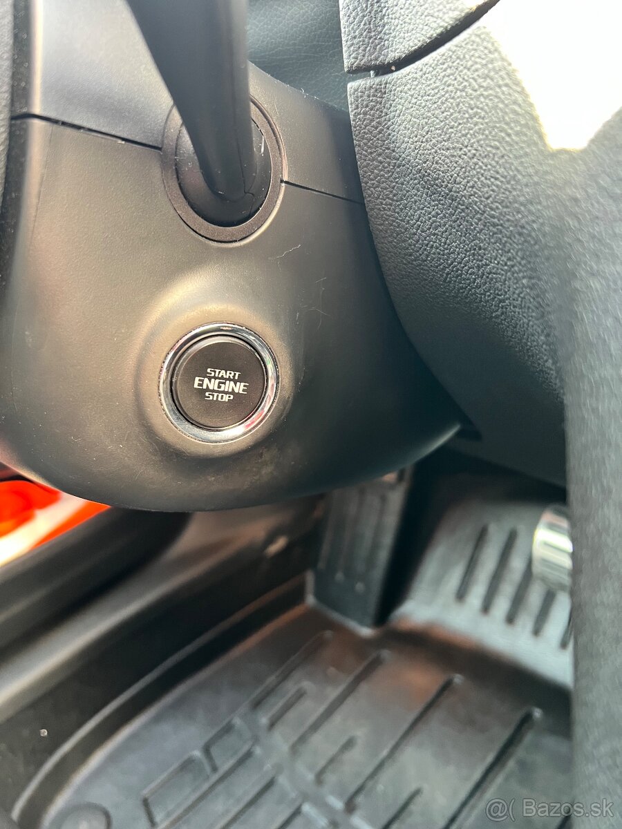 Superb 2.0Tdi DSG 2014 - 18